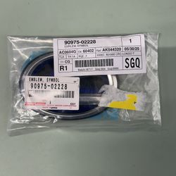 NEW GENUINE LEXUS CT200h HS250h RX450h UX250h HYBRID REAR EMBLEM 90975–02228 OEM