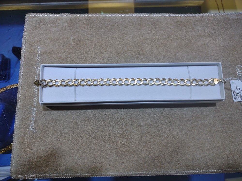 Cuban Link Bracelet