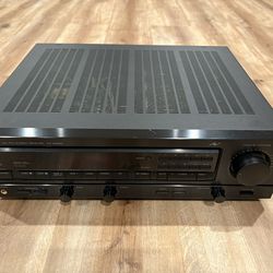 Kenwood  AM-FM stereo receiver with speakers
