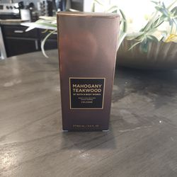 Mens Mahogany Teakwood Cologne