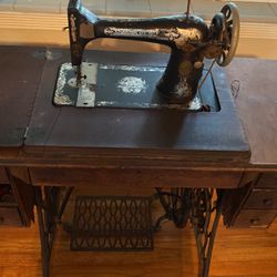 Singer Sewing Machine  $60