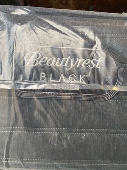 King Beautyrest Black Hybrid