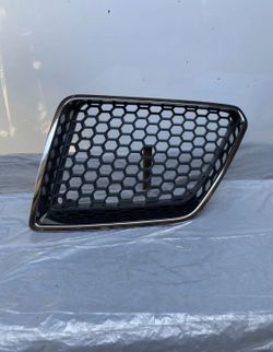 G8 Gt Right grill