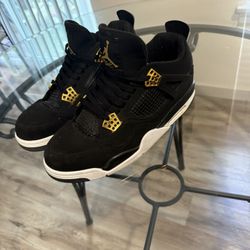 Jordan 4 Retro Royalty