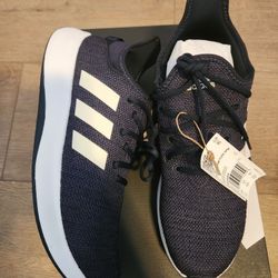 "NEW" Adidas Women's Cloudfoam Pure SPW Sportswear Sneakers Size 11 US