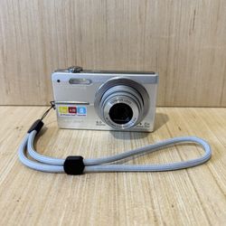 Olympus FE-370 Digital Camera 8MP-Silver w/Batt-Char-SDCard Tested Good Read Blw 