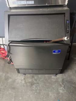 Ice maker