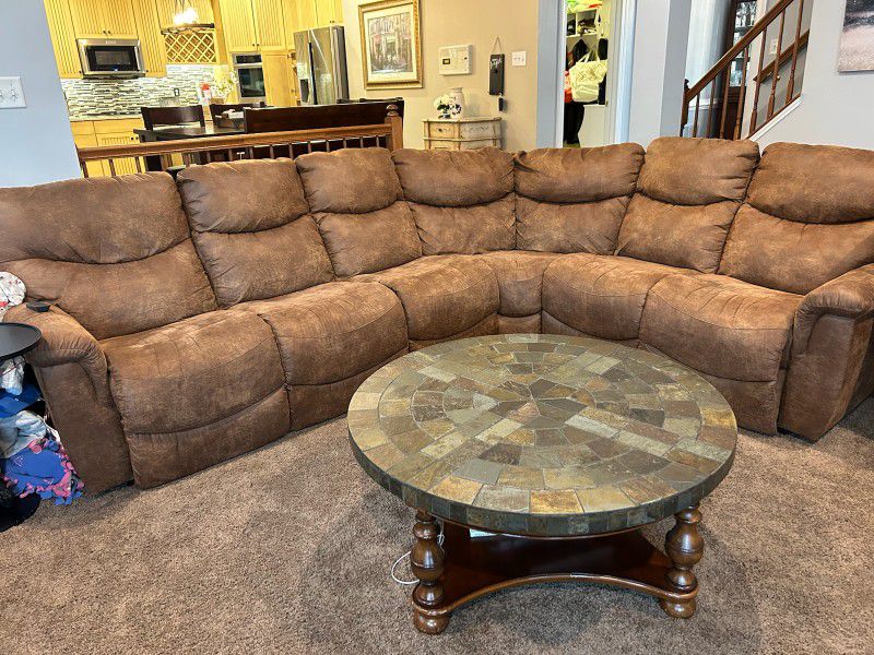 Lazy BOY POWER RECLINING SECTIONAL