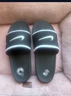 Nike raider sandals