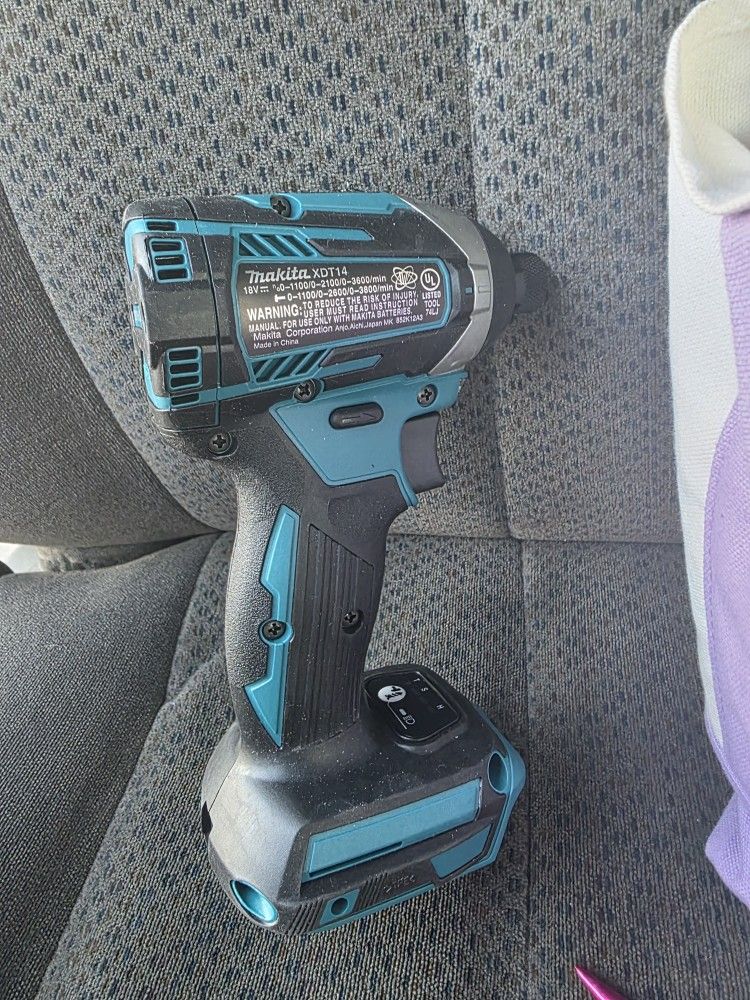 Xdt14 3 Speed Makita Impact 18vt New Drill Only