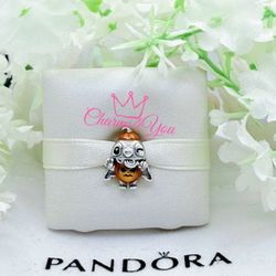 Adorable Charm 925 silver for Pandora moments bracelet.
