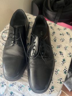 FLORSHEIM men’s Dress Shoes 9