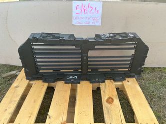 2021 - 2023 Ford F150 Lariat Radiator Shutter JL348475-A OEM JP2