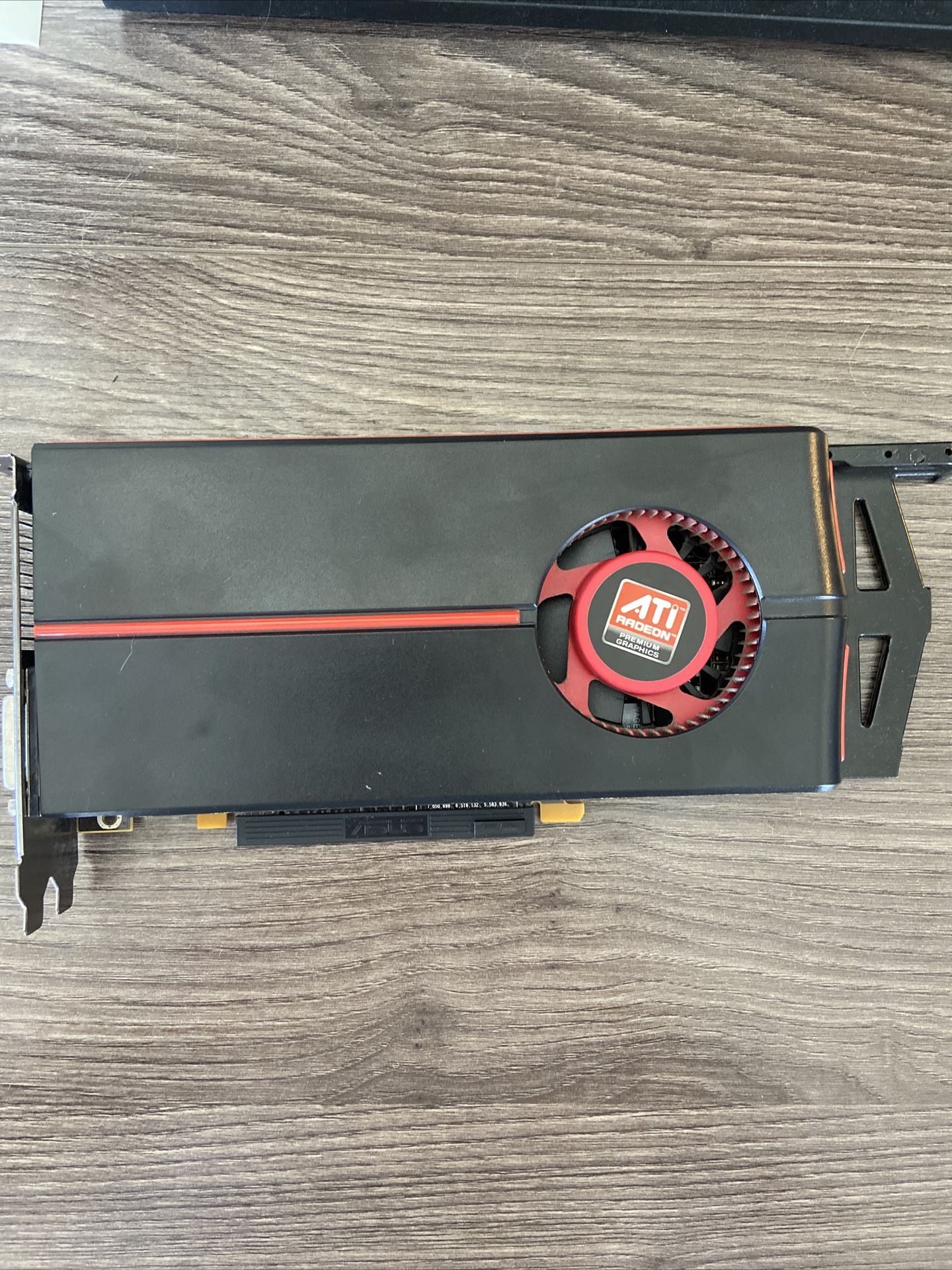 ATI Radeon D33A27 Graphics Card