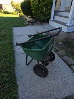 Lawn seeder