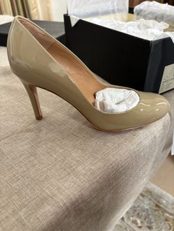 Ann Taylor Nude Pump shoes