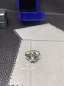 10k Gold Blue Gem Ring