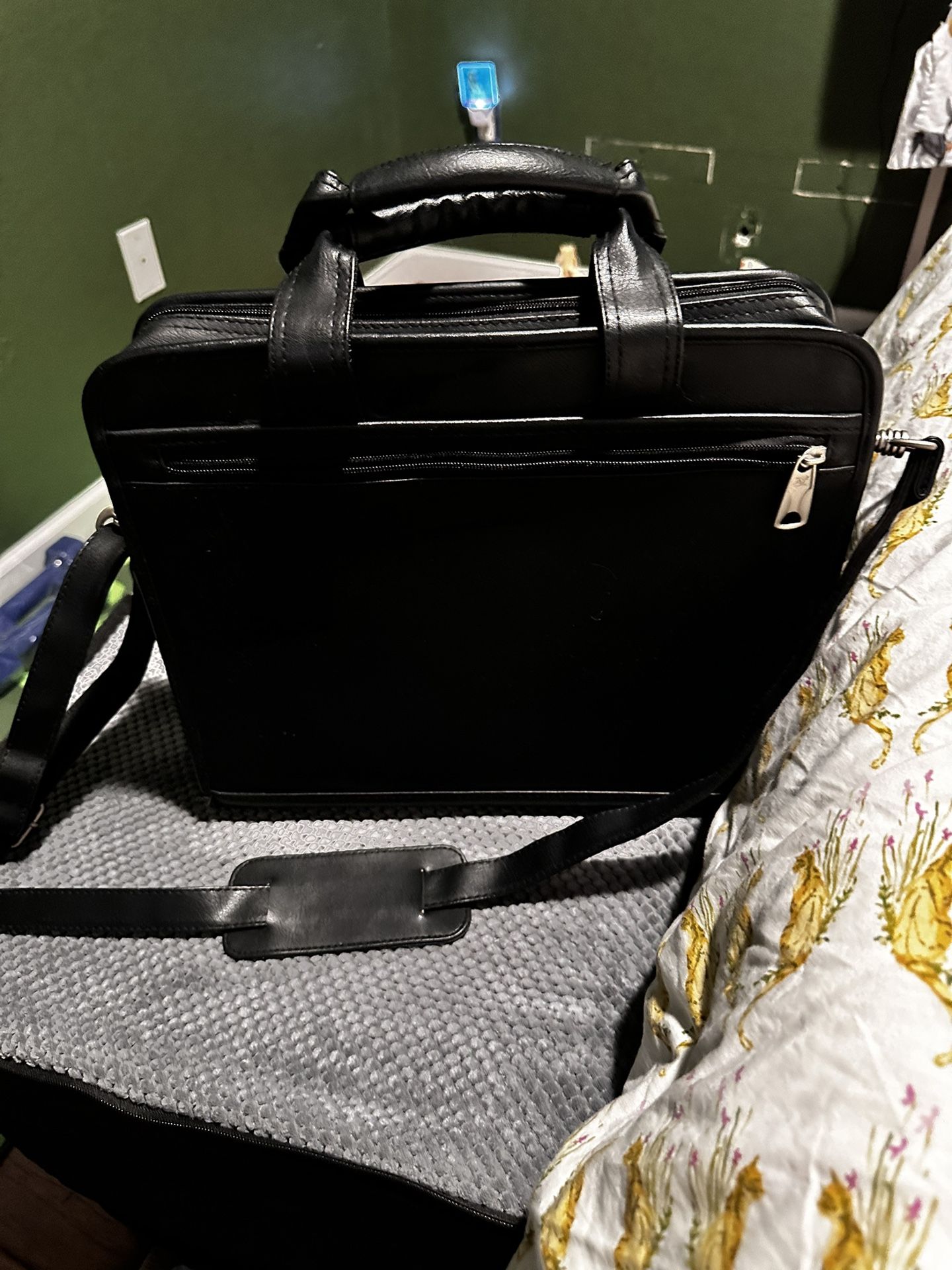 Slim Genuine Leather Womans Laptop Bag for Macbook or Laptop | Fashionable business ladies laptop briefcase | Smart business laptop case