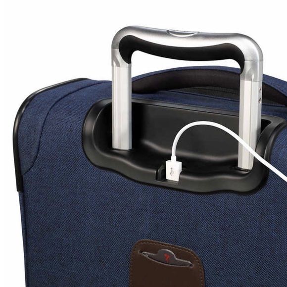 Ricardo Camden Drive 22" Softside carry on for Sale in Pompano Beach