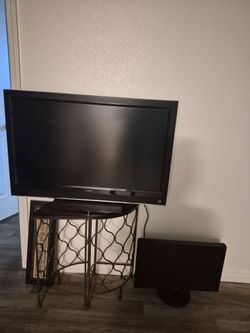 Lots of home items Items $5-$10 pick up today!!!