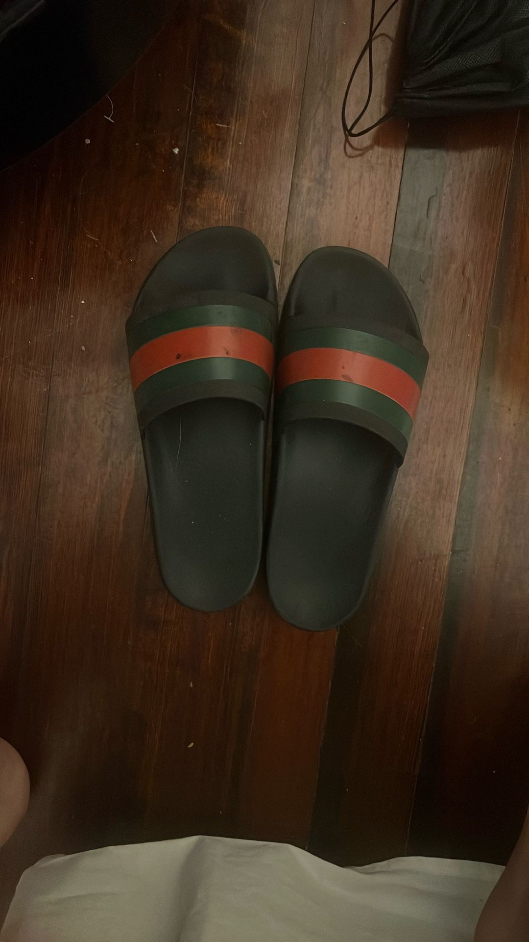 gucci slides