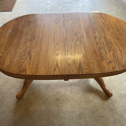 Table With Three Leafs