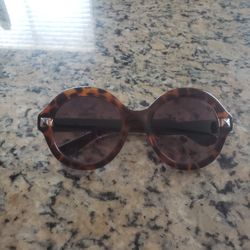 Valentino rockstud Sunglasses