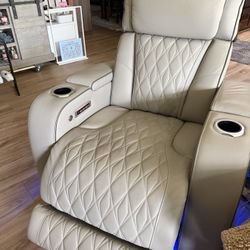 Power Recliner From Ashley $800