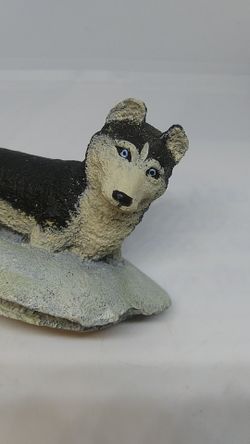VINTAGE SIBERIAN HUSKY DOG