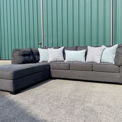 *Free Delivery* Ashley Furniture Gray Sectional Couch Sofa