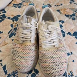 Infinity Shoes Size 8