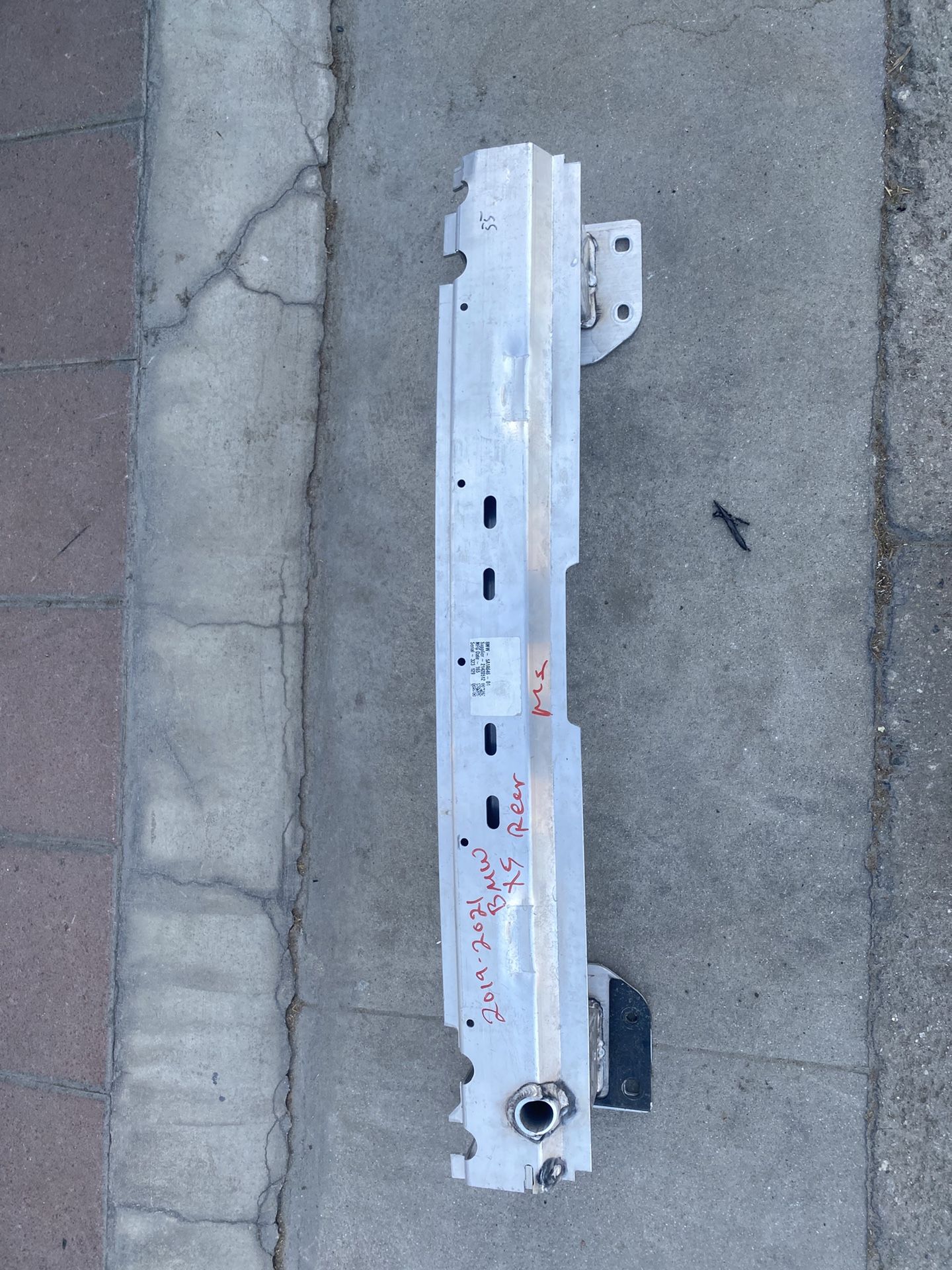 2019-2021 BMW x5 Rear reinforcement