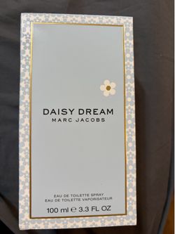 Daisy perfume
