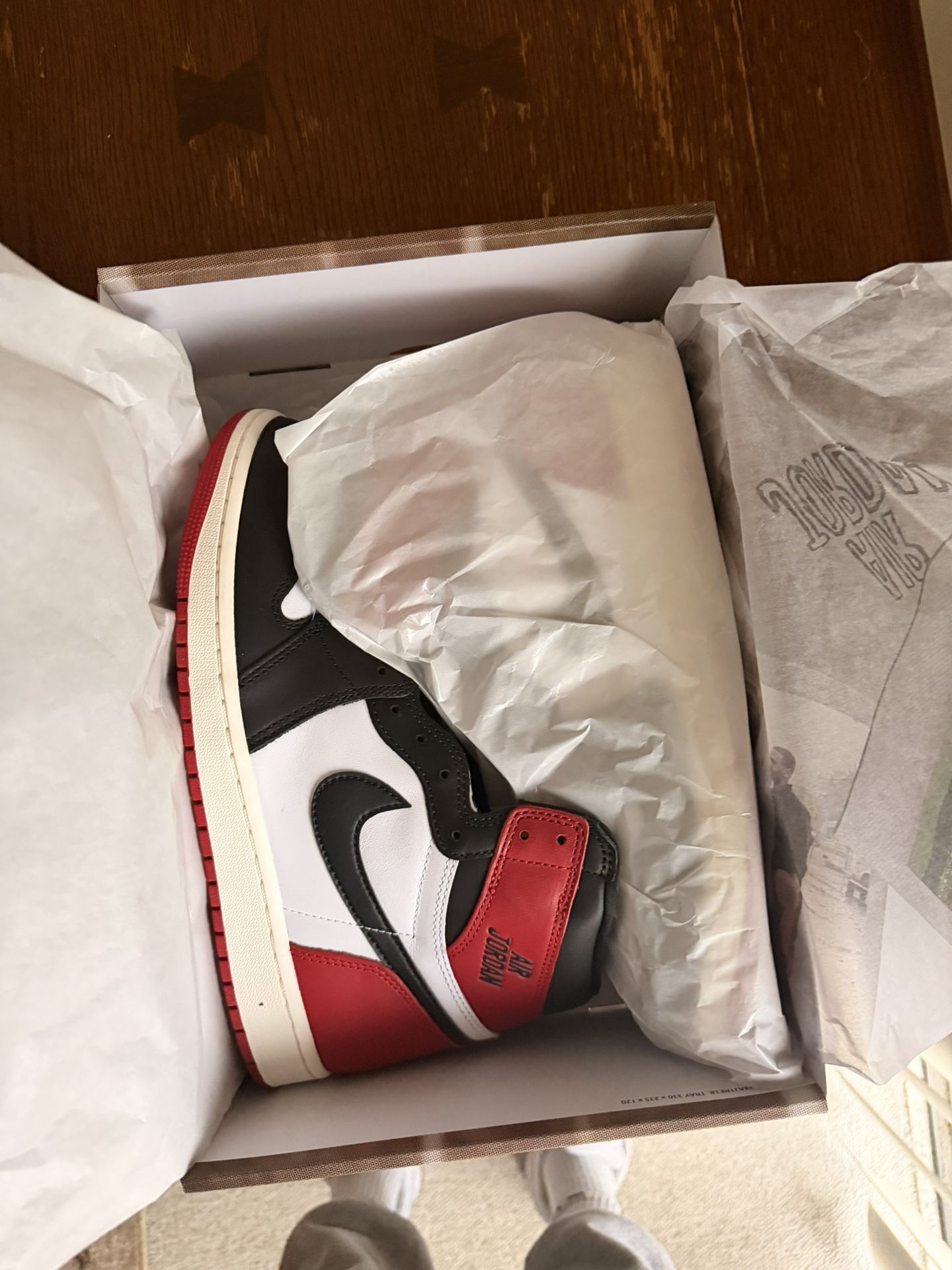 Air Jordan 1 Retro Black Toe