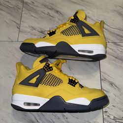 Jordan 4 Lightning