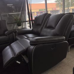 Hermoso Juego de Sala color Negro Con Reclinables Eléctricos / Power Sofa Recliners Set