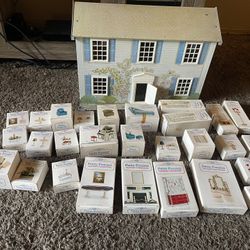 1960’s Petite Princess Doll House Set