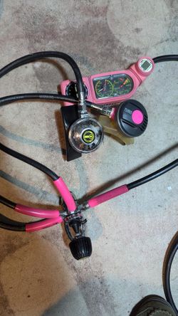 Dive gear Regulator Aqualung, Tusa, Depth, pressure, compass