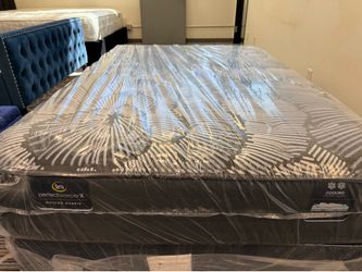 Mattress- Perfect Sleeper X Knox Firm 13.5" Quilted Hybrid -Full