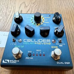 Source Audio Collider Stereo Delay/Reverb Pedal