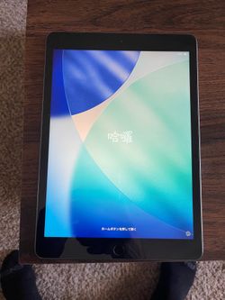 iPad 8th Gen 32G 10.2” Display WiFi only