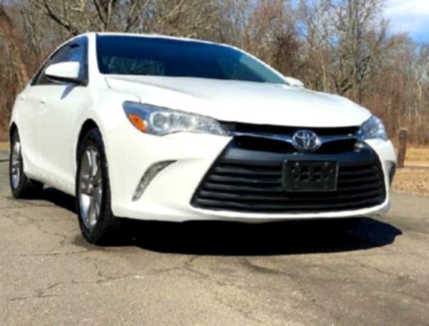 Impecable'15 Toyota Camry