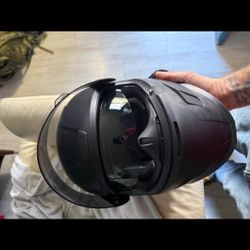 Icon .motorcycle Helmet 