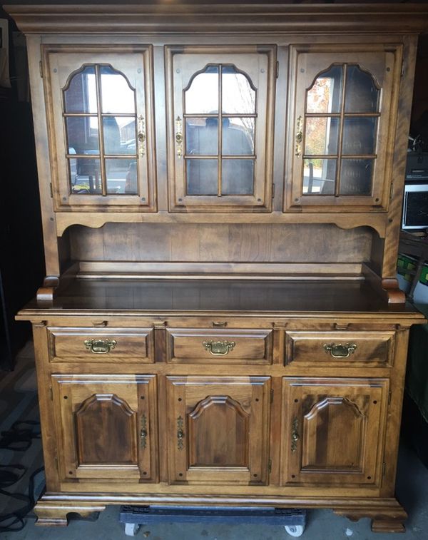 Lighted Temple Stuart China Cabinet W Glass Front Hutch For In Lighted Temple Stuart China Cabinet W Glass Front Hutch For In Durham Nc Offerup