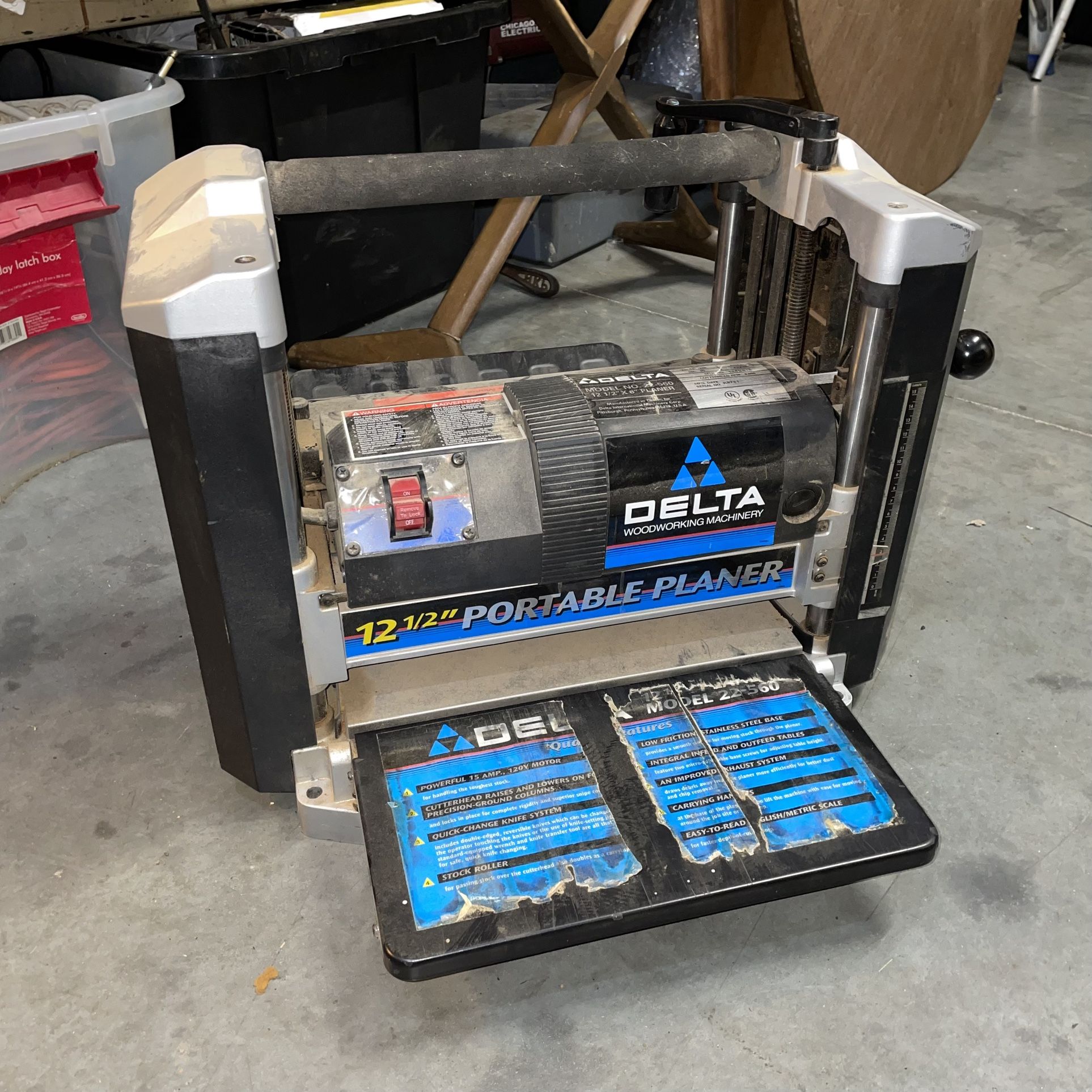 Delta Model 22-560 12 1/2” Portable Planer
