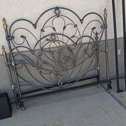 Vintage Iron And Brass brass Queen Size Bed Frame 
