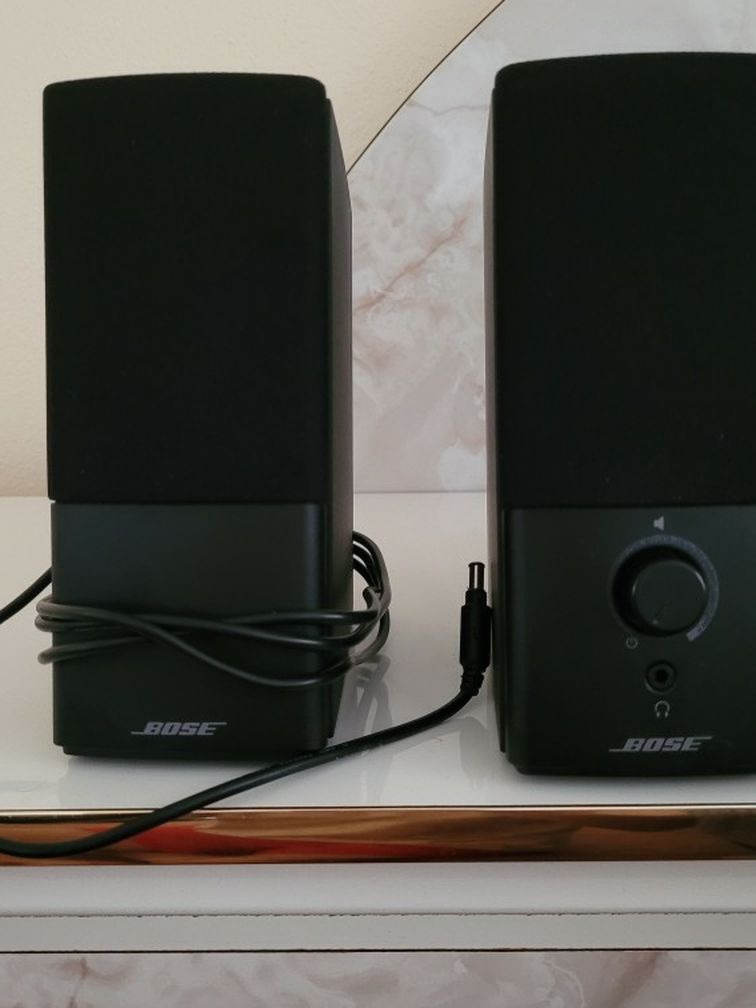 Selling Defective Bose Companion 2 Speakers