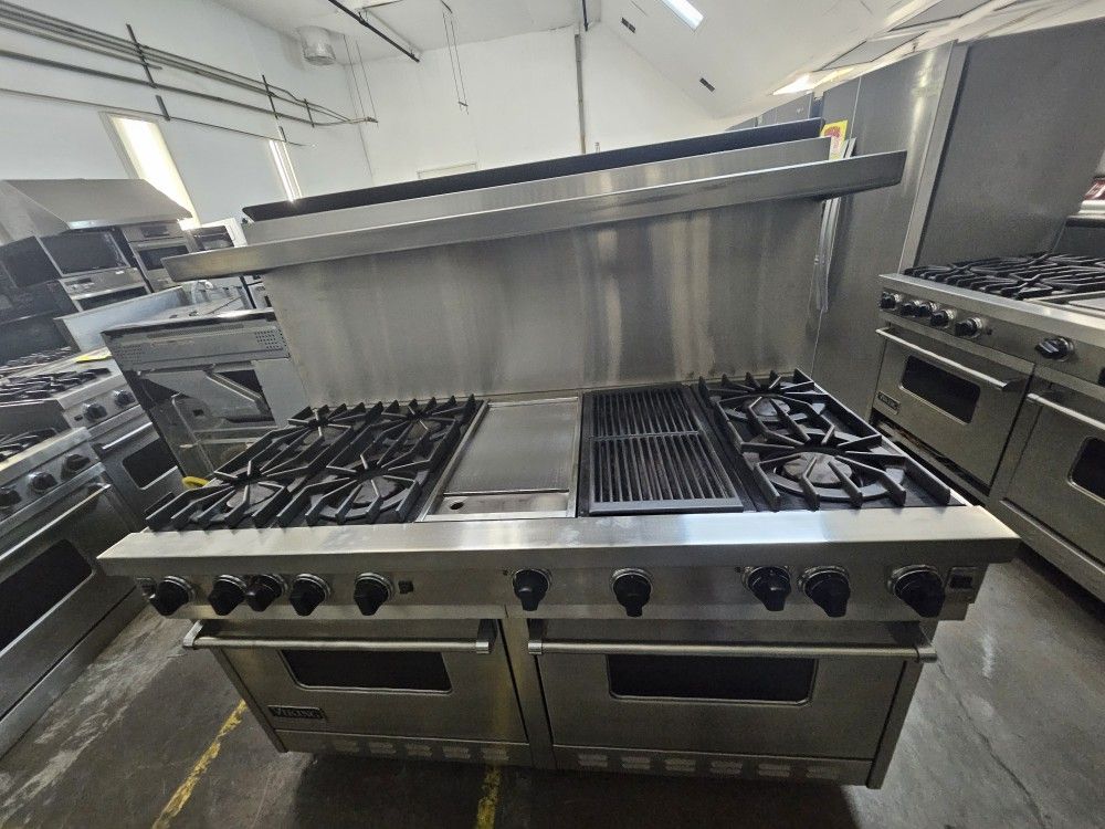 60" VIKING GAS RANGE STAINLESS STEEL 