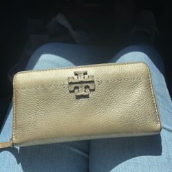 Tory Burch Gold McGraw Zip Wallet