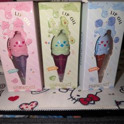 Kevin And Coco Ice Cream Lipgloss Keychain